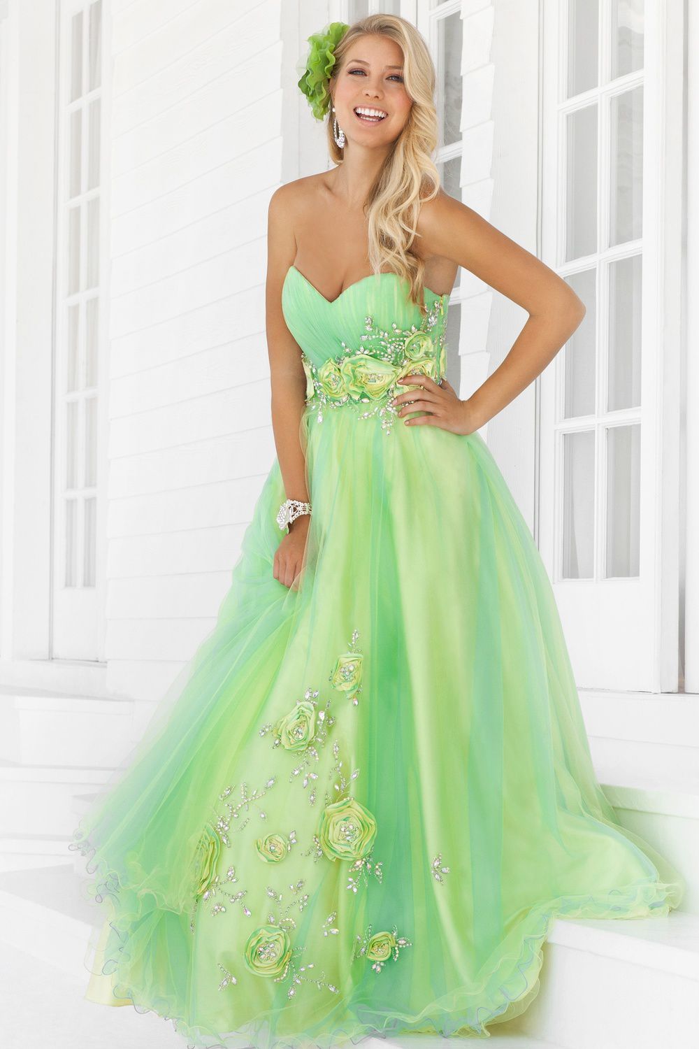 blush-prom-dresses