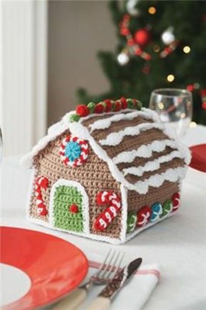 Knitted-Christmas-Decoration-10.