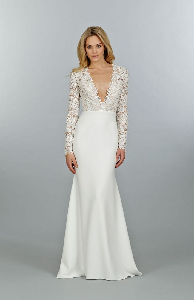 Totally-Stunning-Long-Sleeved-Wedding-Dresses-..