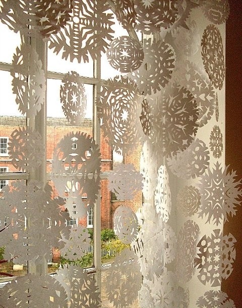 awesome-christmas-window-decor-ideas-..