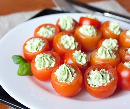christmas-party-finger-food-cherry-tomatoes