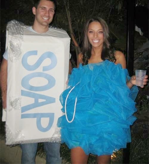 creative-couples-halloween-costumes--large-msg-