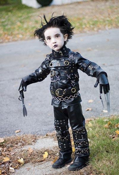 edward-scissorhands-halloween-costume.