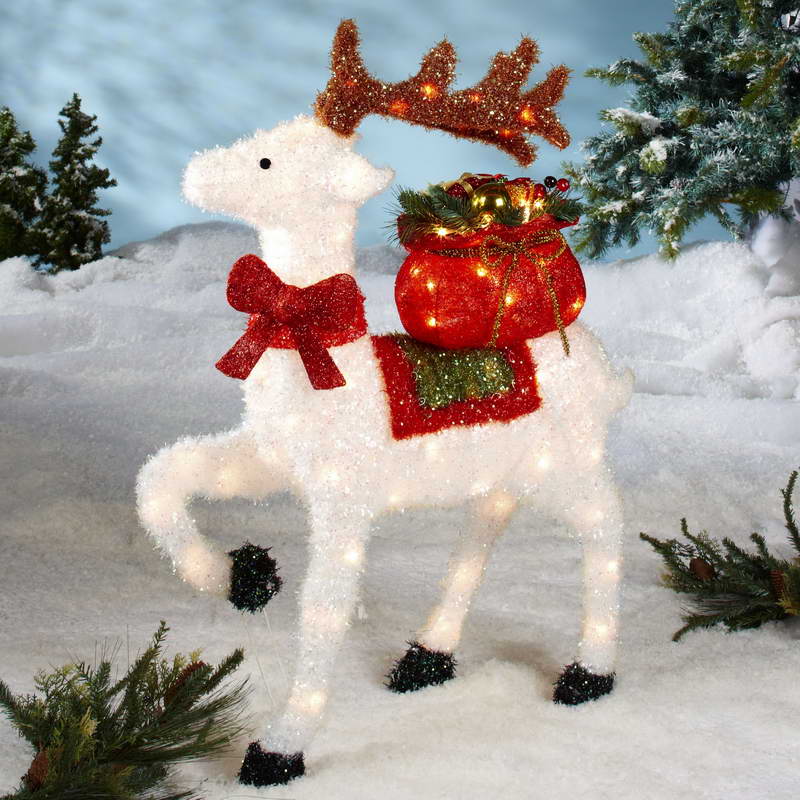 Outdoor-Lighted-Christmas-Decoration-Ideas-Animal-Reindeer-Ornament-With-White-Color.