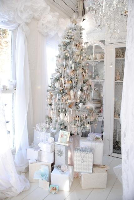 White-Vintage-Christmas-Ideas-16