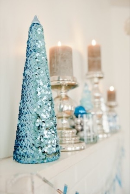 charming-silver-and-blue-christmas-decor-ideas-29