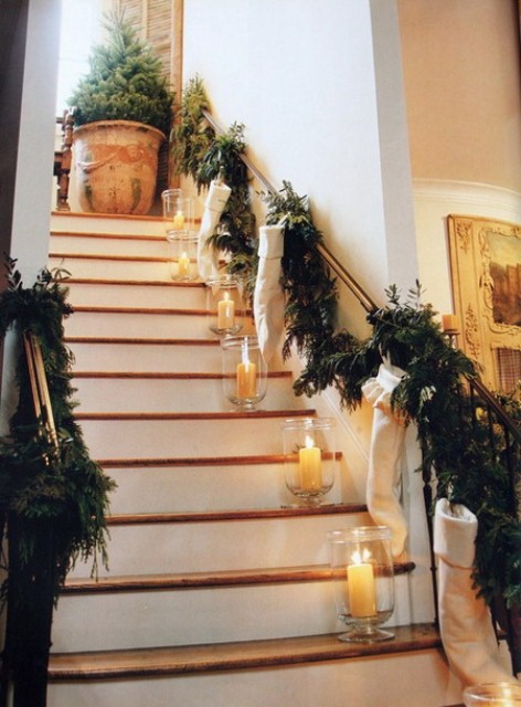 christmas-stairs-decoration-ideas-17