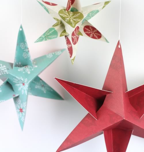 christmas-star-decorations-finished-big-red-closeup-