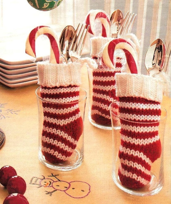 christmas-stockings-and-ideas-to-use-them-for-decor-27..7