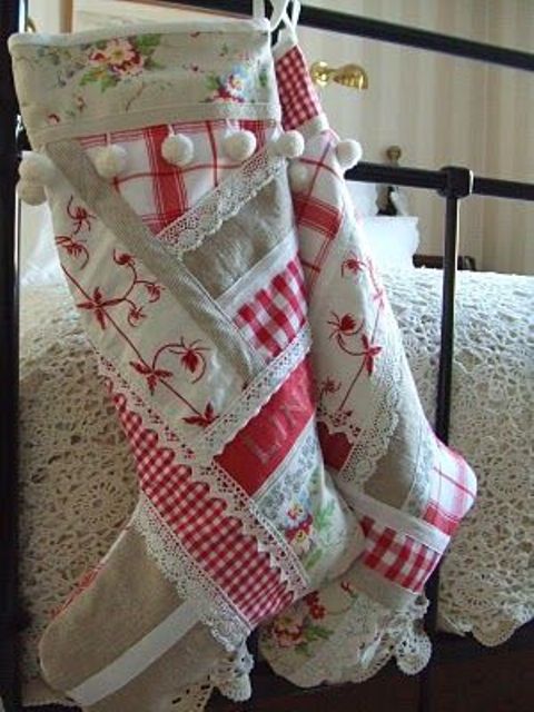 christmas-stockings-and-ideas-to-use-them-for-decor-31