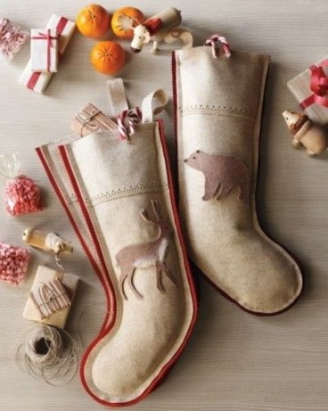 christmas-stockings-and-ideas-to-use-them-for-decor-35