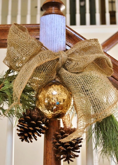 sparkling-gold-christmas-decor-ideas-22