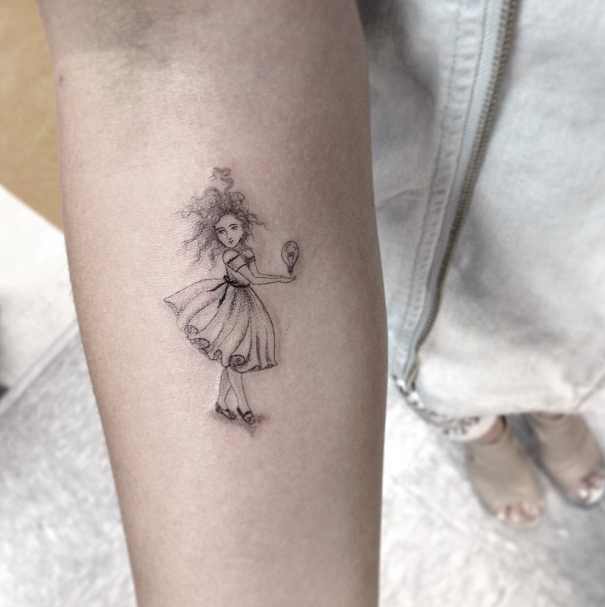 tiny-tattoo-by-Dr-Woo.
