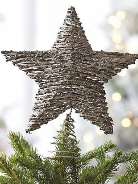 whimsy-and-creative-christmas-tree-toppers-13