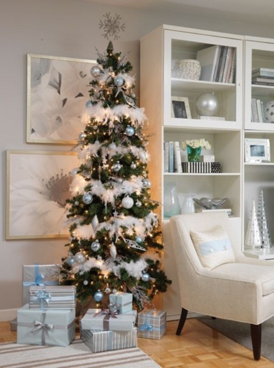 wooden-christmas-tree-decorations-blue-living-rooms-ideas