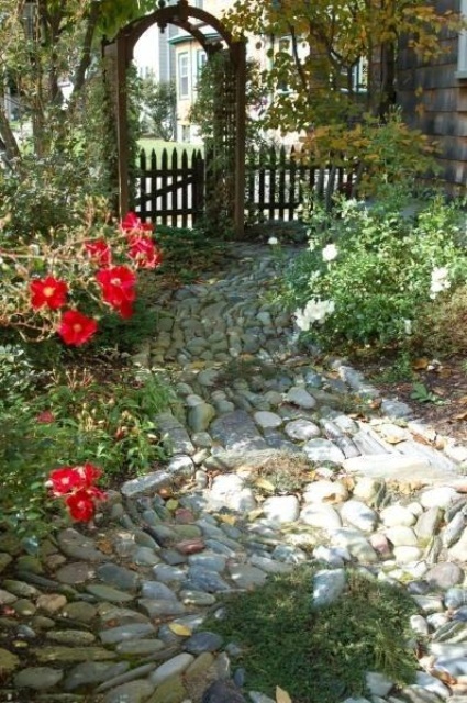 Garden-Stone-Path-9