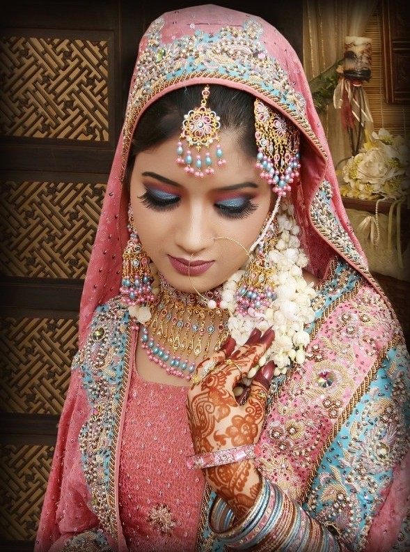Indian-Wedding-Dresses-Designs