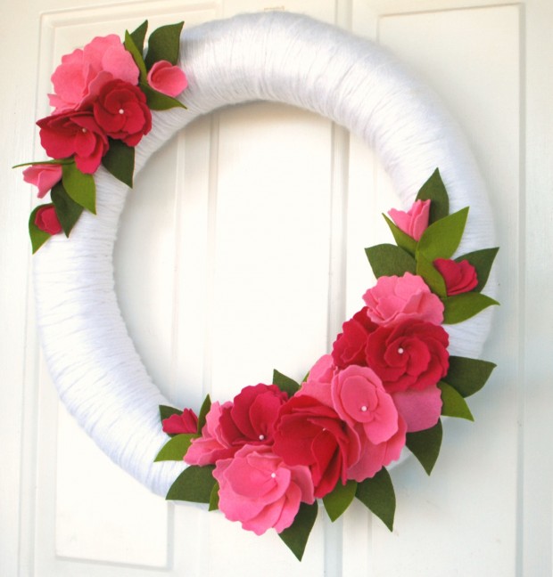 Outstandingly-Cute-Handmade-Valentines-Wreath-Designs-3