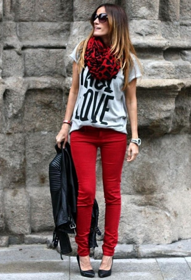 Wear-Red-on-Valentine’s-Day-20-Romantic-Outfit-Ideas-18-
