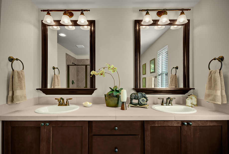 framed-bathroom-mirrors-bronze