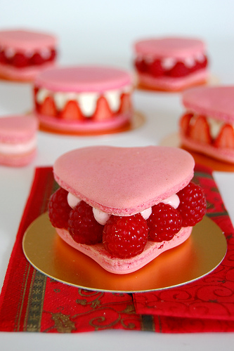 valentine's-day-cupcakes.