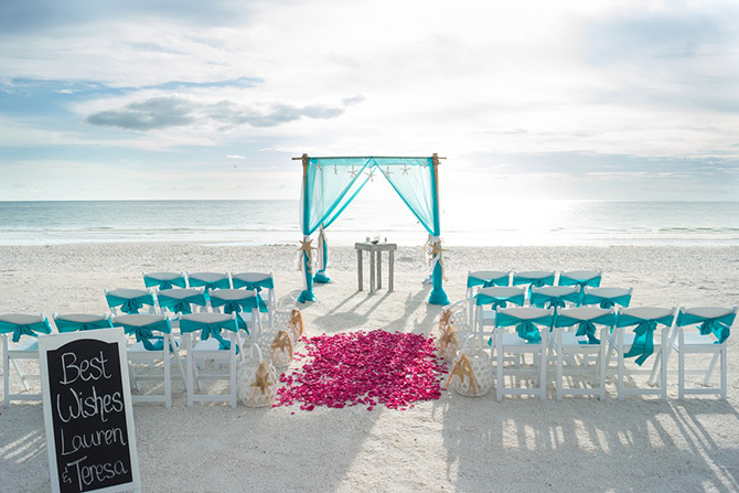 670-tide-the-knot-beach-weddings-alter-blue.
