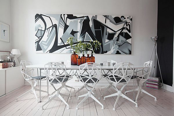 Bright-Dining-Room-Decor-with-Graffiti-Wall-Art
