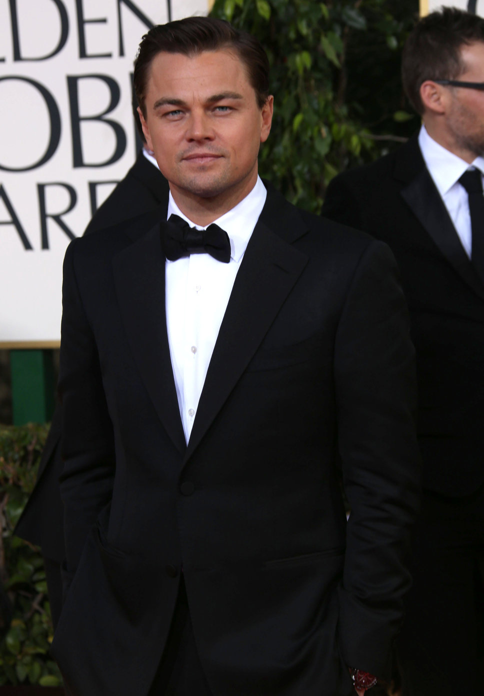 Leonardo-DiCaprio-black-tuxedo