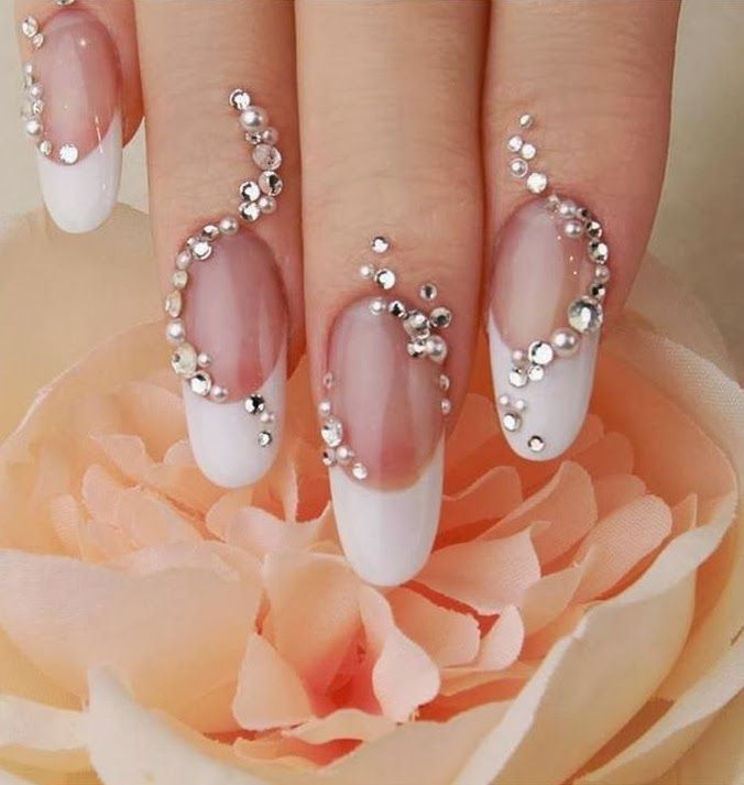 Spring-Wedding-Nail-Design