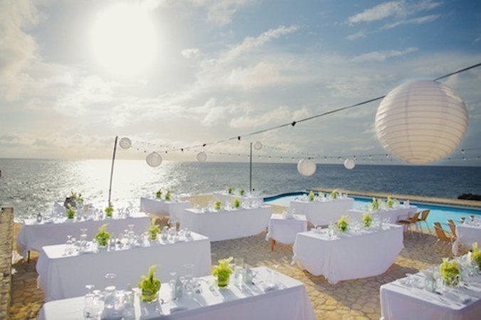beach-wedding-reception-table-decorations (1)