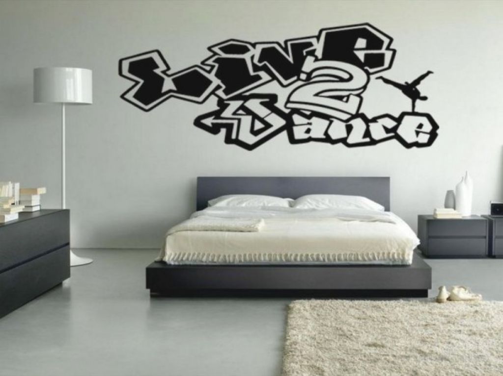 Граффити В Спальне