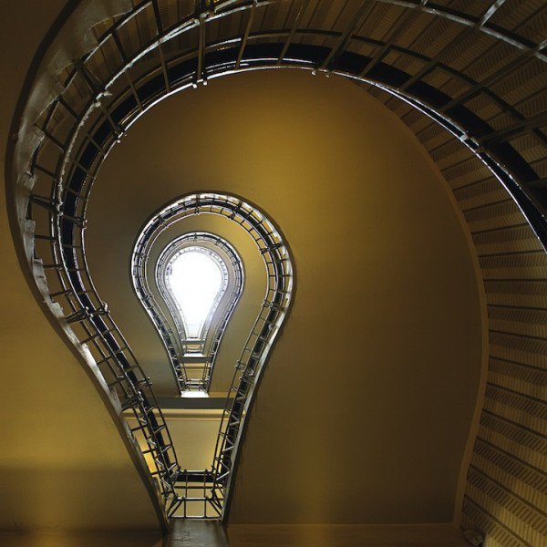 spiraling-staircases-nils-eisfeld-
