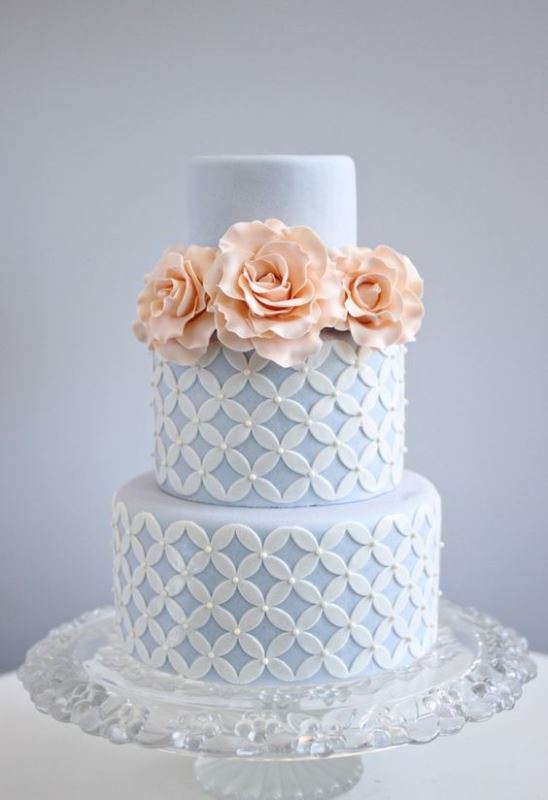 13-loveliest-serenity-wedding-cake-idea