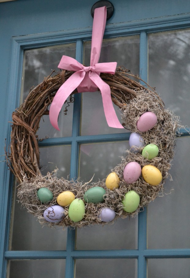 26-Creative-and-Easy-Handmade-Easter-Wreath-Designs-2-