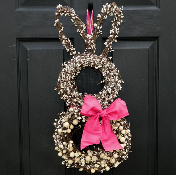 A-perfect-decoration-for-your-door.