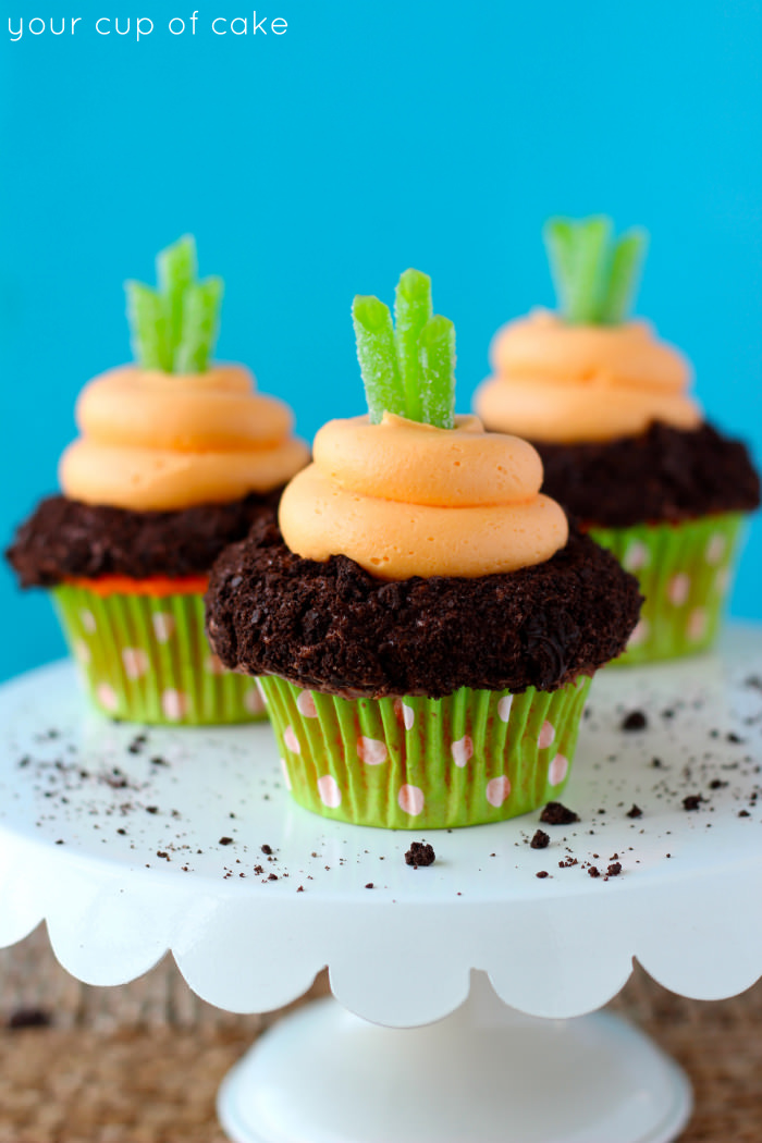 Carrot-Easter-Cupcakes.j