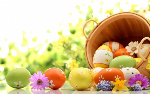 Easter-Eggs-Holiday-Wallpaper-