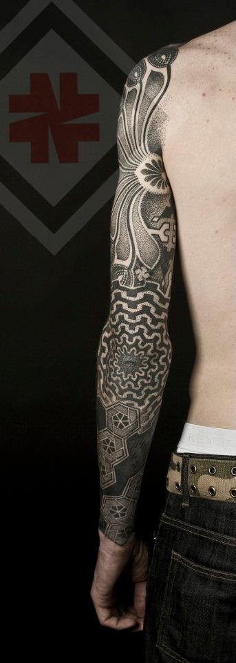 Geometric-Tattoo-Ideas-5.