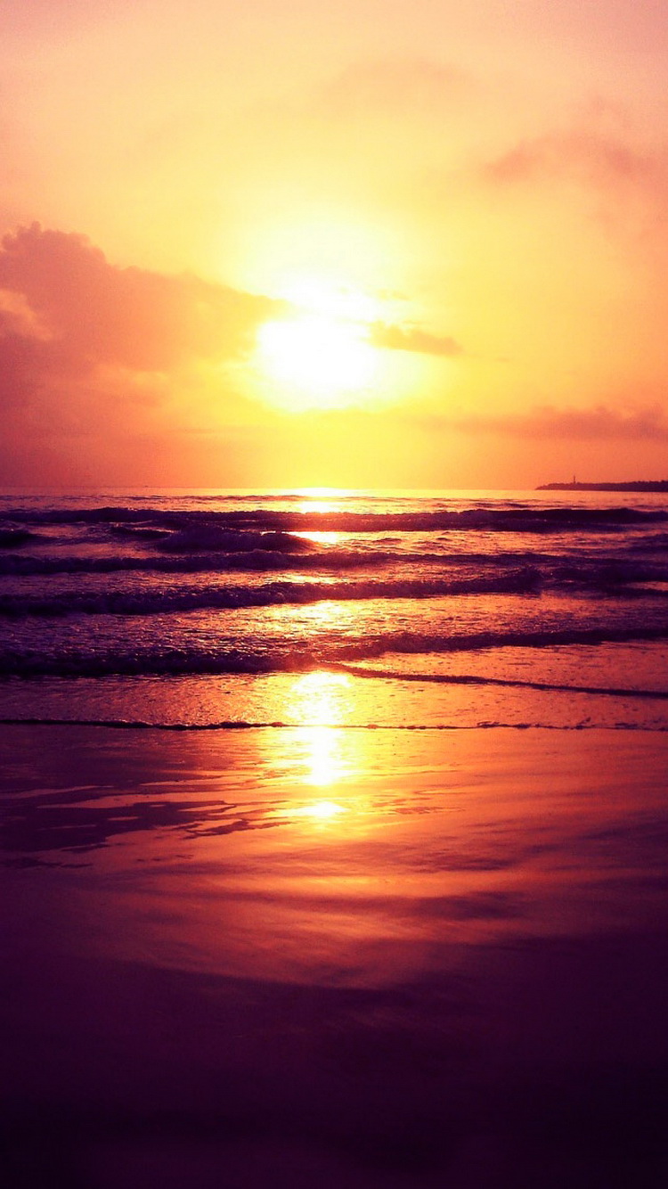 Setting-Sun-Ocean-Beach-iPhone-6-Wallpaper.