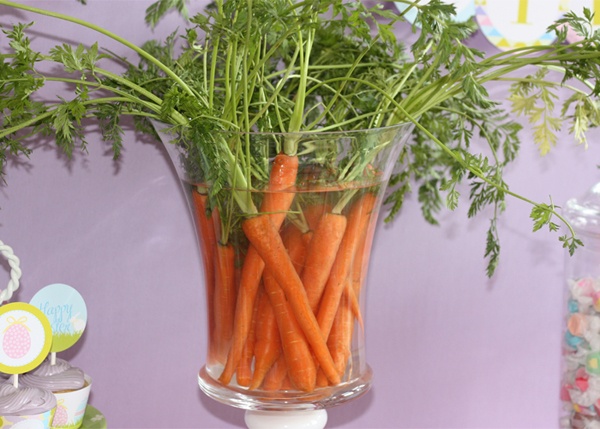 easter-centerpiece-with-carrots
