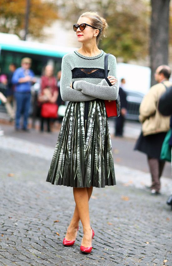 how-to-wear-a-pleated-skirt-8