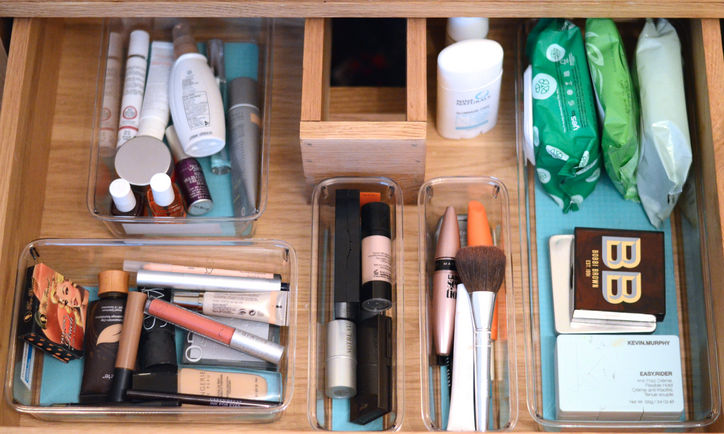 organize-beauty-products-bento-plastic