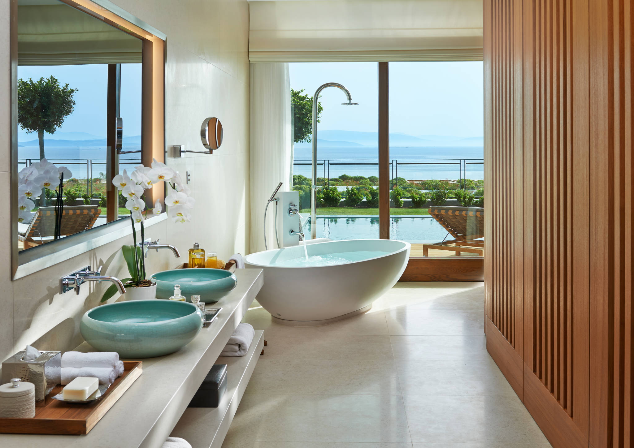 MOBOD-Bathroom-with-View-