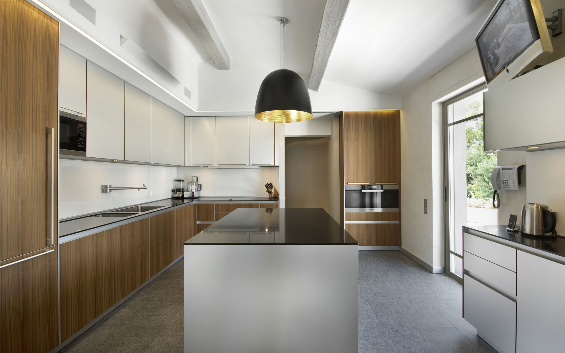 minimalist-kitchen-interior-design.