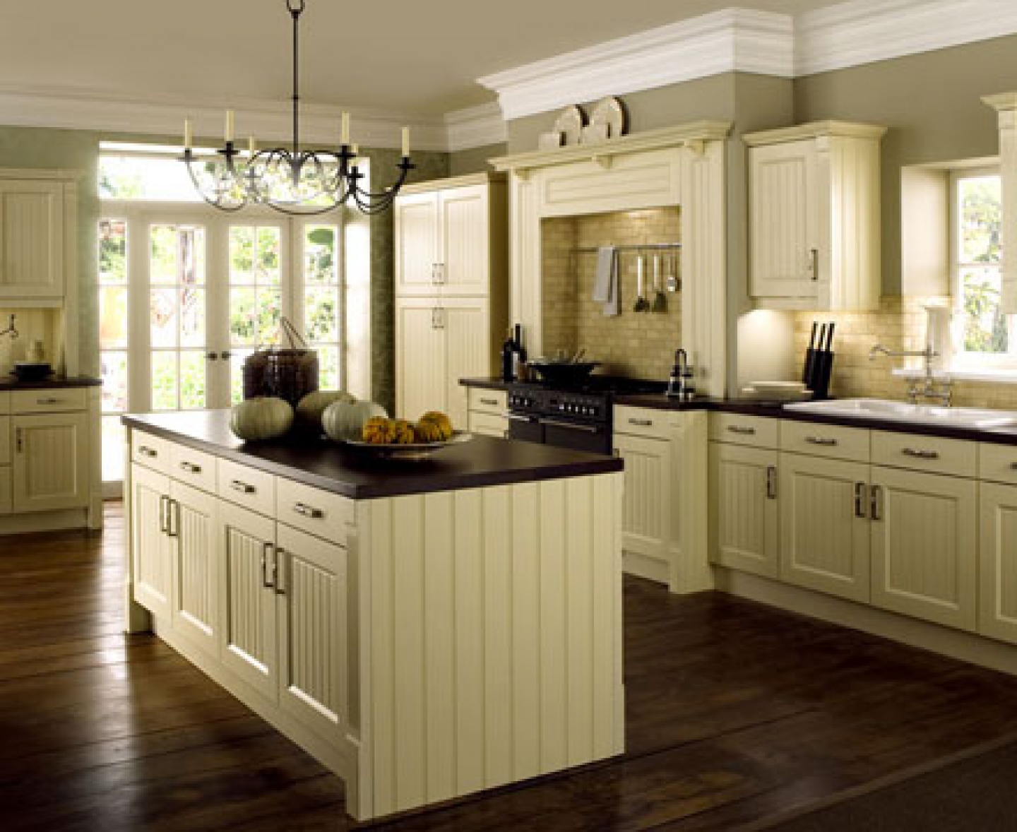 traditional kitchen cabinet design