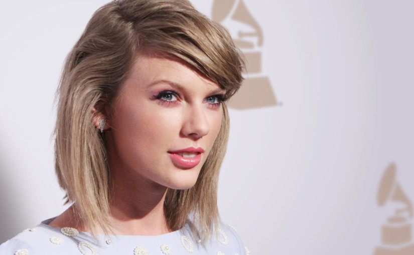 Taylor-Swift-Hairstyles-