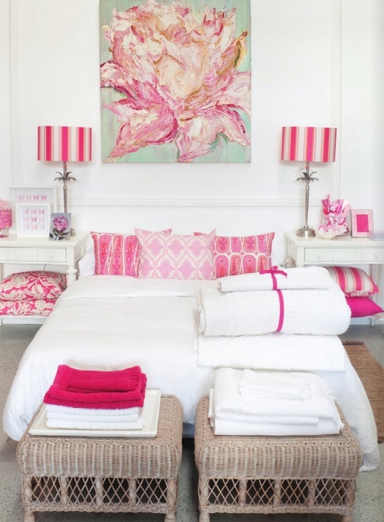simple-ideas-to-refresh-the-foot-of-your-bed-16