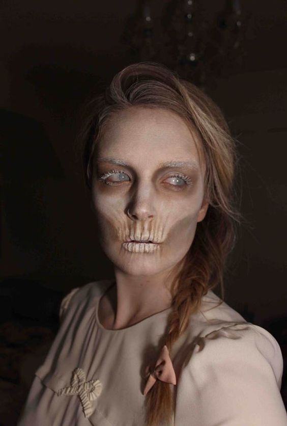 Scary-Halloween-Makeup-Ideas-