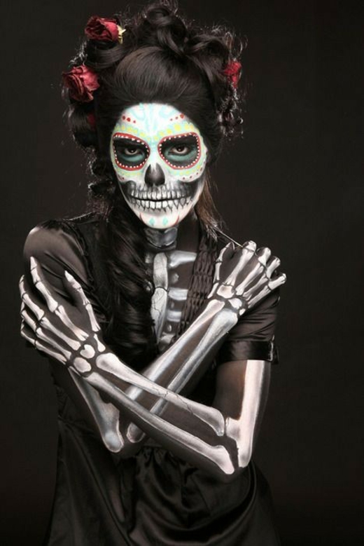 scary-skeleton-costume-and-makeup