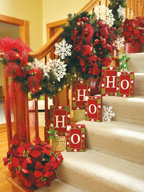 50 Stunning Christmas Staircase Decorating Ideas - Style Estate